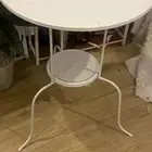 طاولة