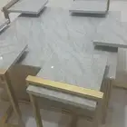 طاولات و6 خدمات