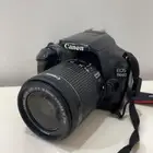 كاميرا كانون 1100d EOS