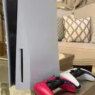 سوني 5 مع يدتين اصليه