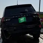 فورد ايفريست مصدوم الجانب والركن الايسر للبيع