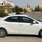 للبيع كورولا 2015