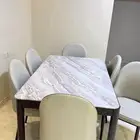 طاولة طعام اخت الجديدة