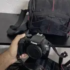 للبيع كامراء كانون1100D