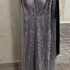 فستان ملكه استخدام ساعات