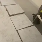 طاولة مع 4 طاولات خدمه