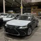لكزس ES300 هايبرد وارد الوكيل 2025 لون اسود