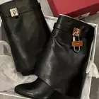 بوت جفنشي مقاس 39 مع بوكس