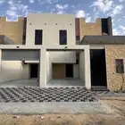 وحده علويه واسعه للبيع - حي الجزيره