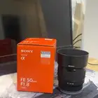 عدسات سوني 50m F1.8