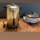 محماسة قهوه جتني هديه ولا استخدمته وغلاية ماء كلهم250