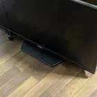 ثلاثه تلفزيونات للبيع