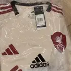 ملابس رياضية