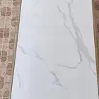 طاولة ضيوف