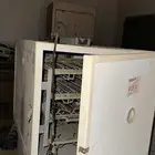 فقاسة للبيع