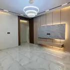 شقه ملحق للبيع مع مصعد راكب ومطبخ راكب حي الصفا