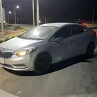 كيا سيراتو