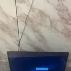 شاشة 32 بوصة للبيع نظيفة