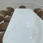 طاولة طعام وكراسي