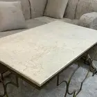 طاولة رخام