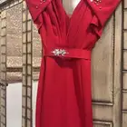 فستان سهره احمر للبيع من المصممه (وسميه الحربي) مصممه كويتي