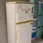 ثلاجه للبيع