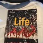 كتاب انقلش للجامعة المستوى الاول   Life