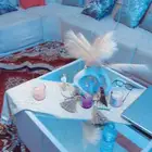 كامل مع الطاوله والفراش
