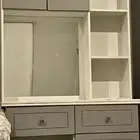 تسريحه للبيع ب 100   الادراج صعبة السحب