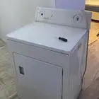 نشافة ملابس