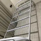 ثلاث كراسي