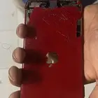 للبيع آيفون SEالذاكره 128 ونسبة البطارية 89 يحتاج شاشه فقط