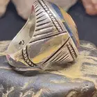 جواهر يمانية بصياغات فاخرة