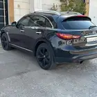 انفنتي2009. FX50s