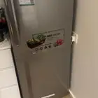 ثلاجه صغيره لللببع