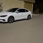 ازيرا