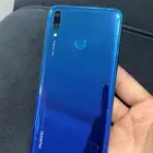 للبيع هواوي نظيف بس يبي له شاشة