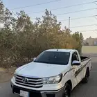 هايلوكس 2023 بنزين بدي وكاله ممشى قليل