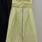 فستان للبيع