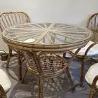 طاولة خوص