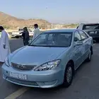 للبيع كامري 2006 عداد 670 الف موتر نظيف قير عادي