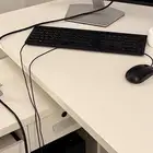 شاشة كمبيوتر للبيع
