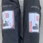 كراسي وطاولة