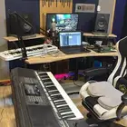 منشد شيلات حماسي بسعر رمزي