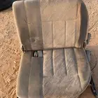 2 مراتب خلفي نضيفة جكسار2000   ربلات بيبان   تانكي بنزين