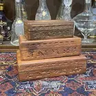 صناديق صنع يدوي قديمة ومخزنه اكثر من عشرون عاما