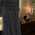 فستان للبيع