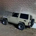 للبيع ربع ملكزس للبدل فقط بربع من الفين وفوق