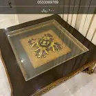 طاولة خشب
