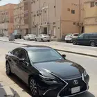 لكزس ES 300h 2019